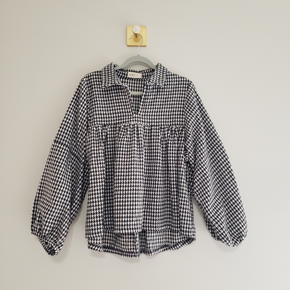 Amoli Woven Pullover Blouse Top Women Small Oversized Black White Houndstooth
